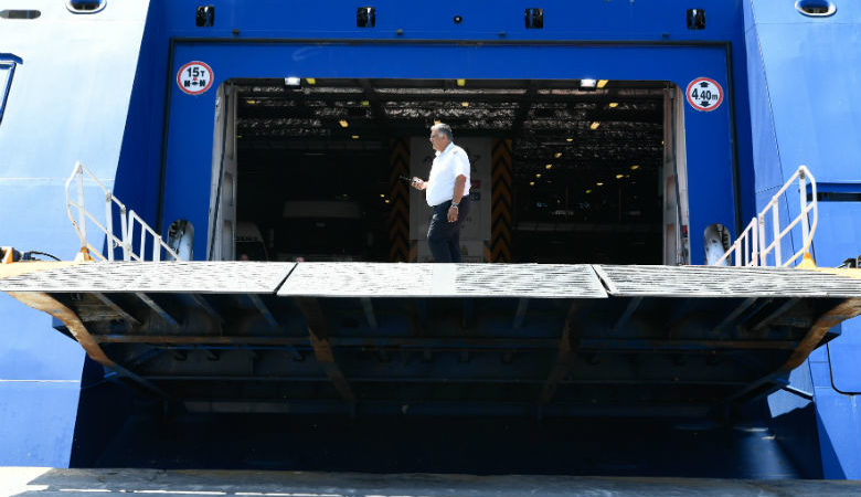 Επέστρεψαν με ασφάλεια στον Πειραιά οι 1.365 επιβάτες του «Μπλου Σταρ Νάξος»