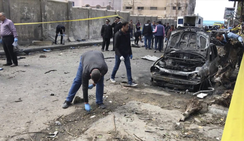 Αίγυπτος: 17 νεκροί και 32 τραυματίες από έκρηξη σε αυτοκίνητο