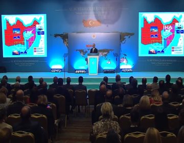 Προκλητικότατος Τσαβούσογλου παρουσίασε χάρτη με την Τουρκική υφαλοκρηπίδα «μέχρι» την Κρήτη