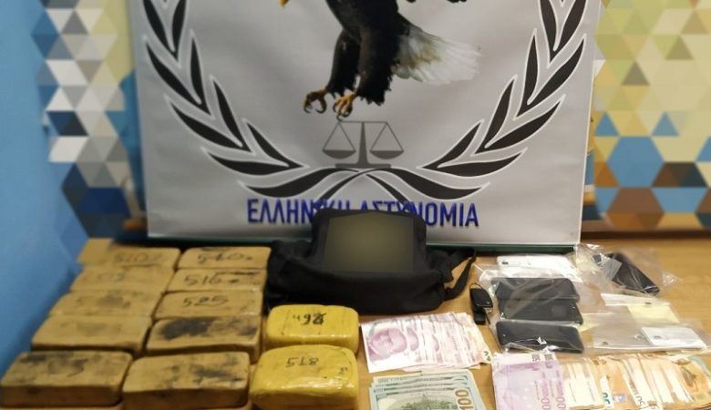 Συνελήφθησαν με 6 κιλά ηρωίνη από την Τουρκία στην Κομοτηνή