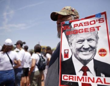 «Εδώ είναι ανεπιθύμητο το μίσος και ο ρατσισμός του Τραμπ»