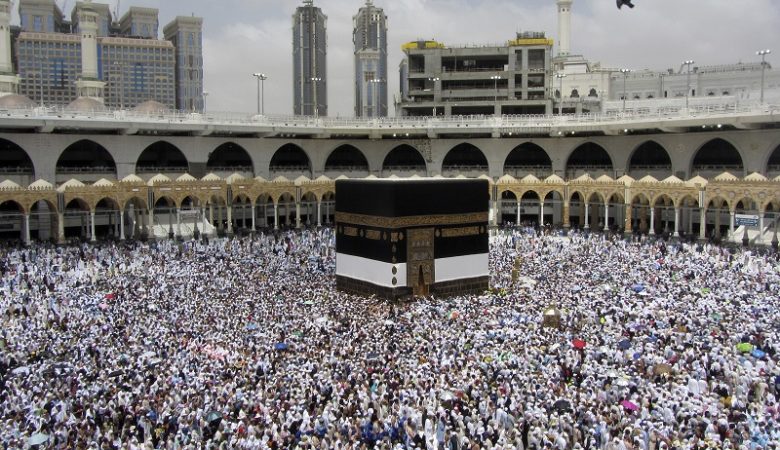 Δύο εκατομμύρια μουσουλμάνοι για προσκύνημα στη Μέκκα