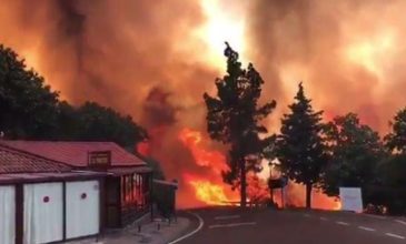 Μαίνεται ανεξέλεγκτη η μεγάλη φωτιά στα Γκραν Κανάρια