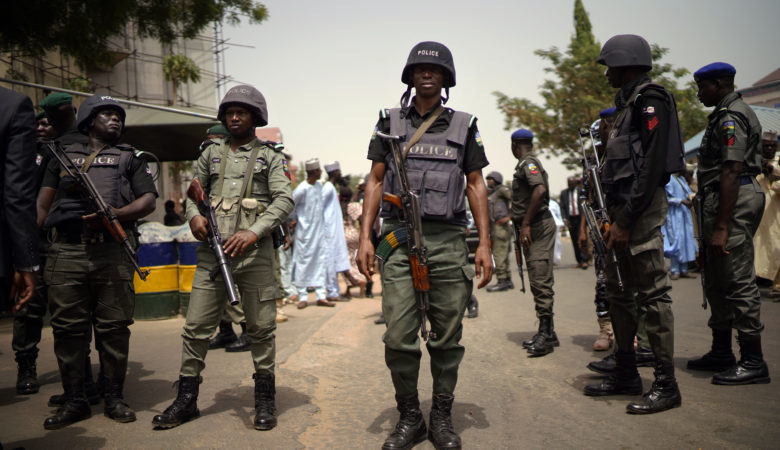 4 στρατιωτικοί νεκροί σε έκρηξη αυτοσχέδιου μηχανισμού στη Νιγηρία