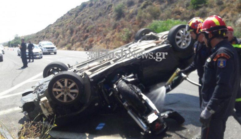Σοκαριστικό τροχαίο στην Κρήτη: Μηχανή «καρφώθηκε» σε αυτοκίνητο, ένας νεκρός