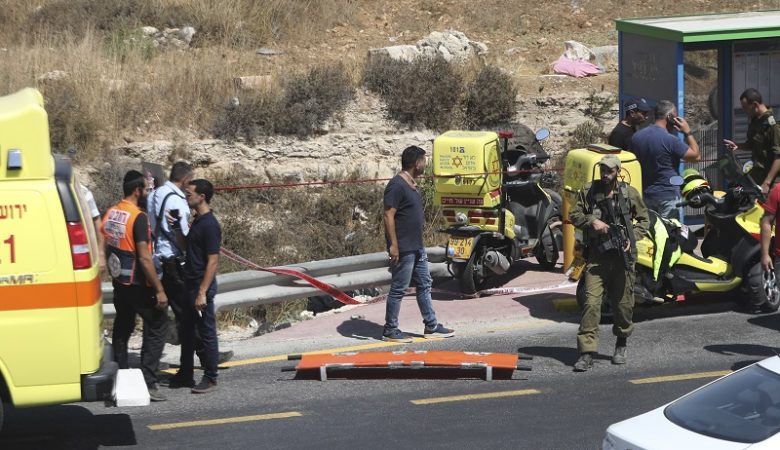 Παλαιστίνιος έπεσε με το αυτοκίνητό του σε ισραηλινούς πολίτες