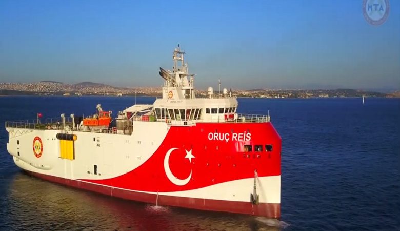Η Τουρκία ανεβάζει το θερμόμετρο, το Ορούτς Ρέις βγαίνει στη Μεσόγειο
