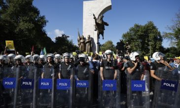 Βίαιη καταστολή σε διαδηλώσεις του φιλοκουρδικού κόμματος HDP