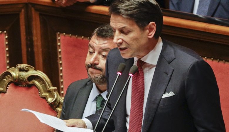 Δεκτή από τον πρόεδρο της Ιταλίας η παραίτηση του πρωθυπουργού Κόντε