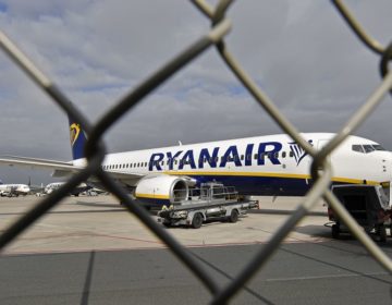 Κορονοϊός: Κόβει 3.000 θέσεις εργασίας η Ryanair