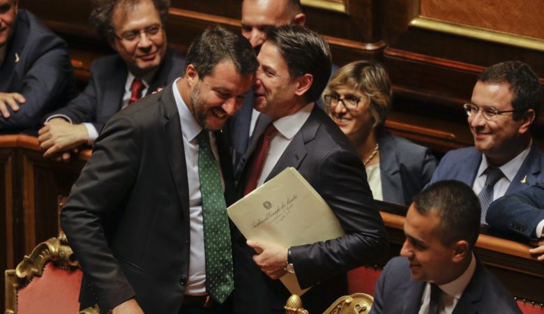Ξεκινούν οι διαβουλεύσεις για τον σχηματισμό νέας ιταλικής κυβέρνησης