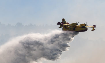 Πιλότοι καναντέρ: Η Παναγιά μας βοήθησε στη φωτιά της Εύβοιας