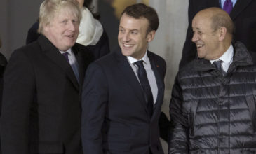 Brexit: Συνάντηση Μακρόν – Τζόνσον στο Παρίσι