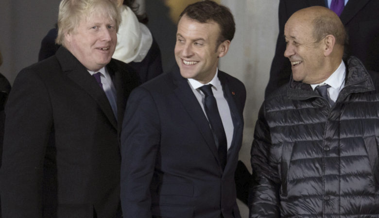 Brexit: Συνάντηση Μακρόν – Τζόνσον στο Παρίσι