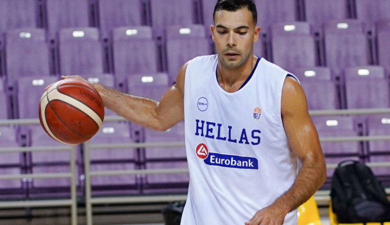 Ο Κώστας Σλούκας θα παίξει με την Εθνική Ελλάδος στο Προολυμπιακό τουρνουά