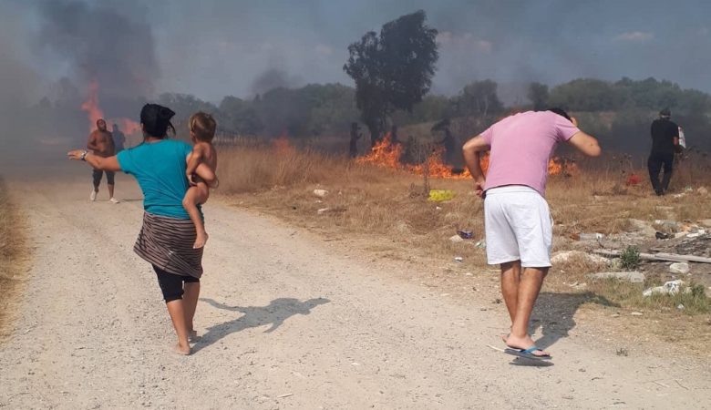 Εκκένωση χωριών μετά από νέα πυρκαγιά στην Κέρκυρα