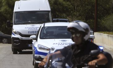 Κύπρος: Δέχθηκε δύο πυροβολισμούς στο πρόσωπο ενώ βρισκόταν μέσα στο αυτοκίνητό του