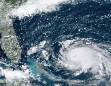 Ο τυφώνας Μπέριλ ενισχύθηκε στην κατηγορία 5 – Βρίσκεται σε απόσταση περίπου 1.355 χιλιομέτρων του Κίνγκστον στη Τζαμάικα