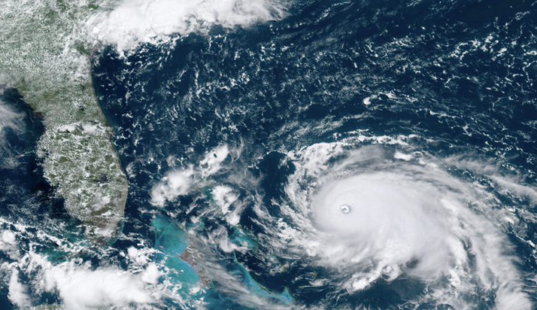 Η τροπική καταιγίδα «Ησαΐας» πλησιάζει τις ακτές της Φλόριντα