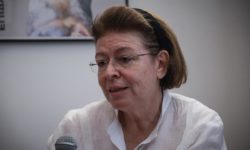 Λίνα Μενδώνη για Βασίλη Καρρά: Ήταν ένα φαινόμενο