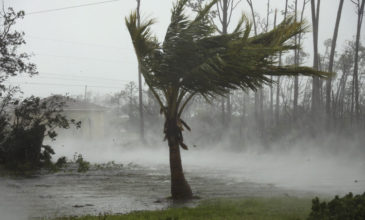 Ο τυφώνας Ντόριαν «χτύπησε» τις Μπαχάμες