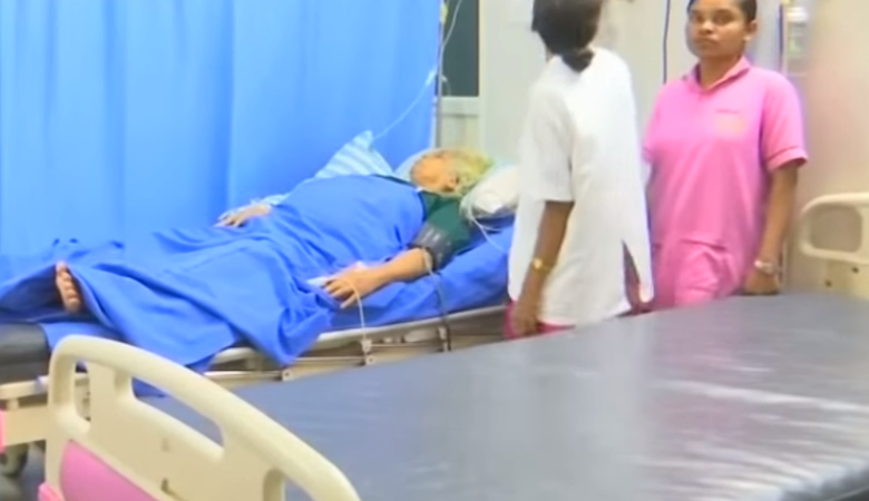 Ινδία: 73χρονη γέννησε δίδυμα κοριτσάκια και την επομένη ο 82χρονος σύζυγός της υπέστη εγκεφαλικό