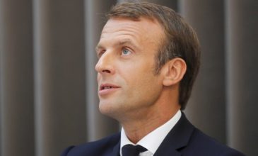 Γαλλία: Νίκη του Μακρόν με 59% στις προεδρικές εκλογές δείχνει δημοσκόπηση