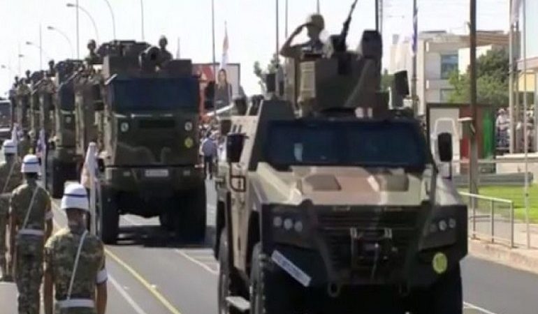 Εντυπωσίασαν τα νέα «υπερπυροβόλα» της Εθνικής Φρουράς της Κύπρου