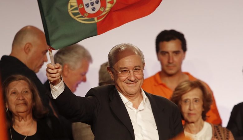 Στις κάλπες η Πορτογαλία για την εκλογή νέας κυβέρνησης