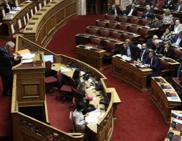 Αποχώρησαν ΜέΡΑ25 και Ελληνική Λύση από τη συνεδρίαση της προανακριτικής