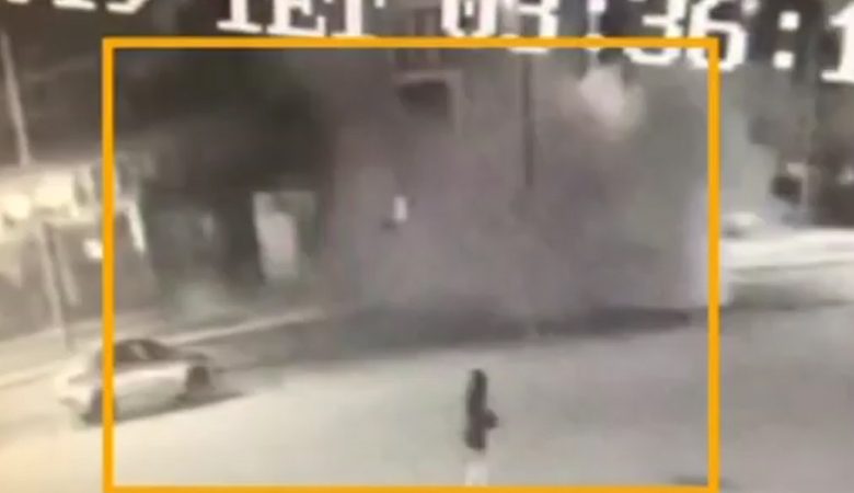 Βίντεο από τη στιγμή της έκρηξης σε κατάστημα της οδού Πειραιώς