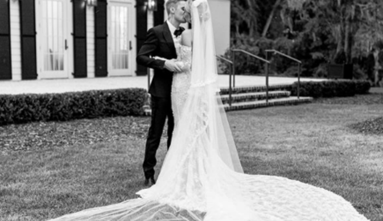 Ο Virgil Abloh δημοσίευσε φωτογραφίες του νυφικού για τον γάμο των Χέιλι και Τζάστιν Μπίμπερ