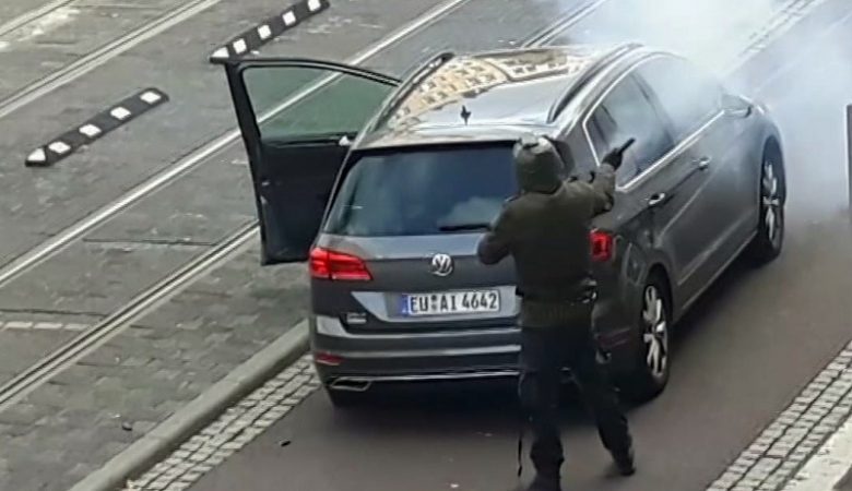 Σχεδίαζε σφαγή στη συναγωγή στην πόλη Χάλε