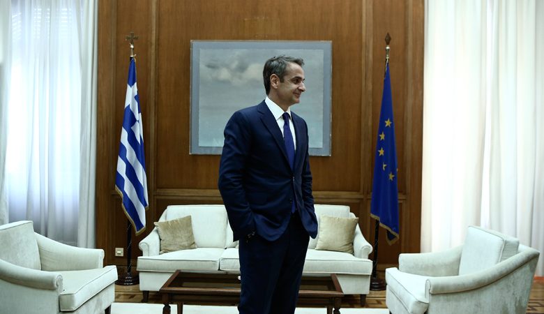 Μαξίμου: Σοβαρό περιθώριο σύγκλισης για την ψήφο των Ελλήνων του εξωτερικού