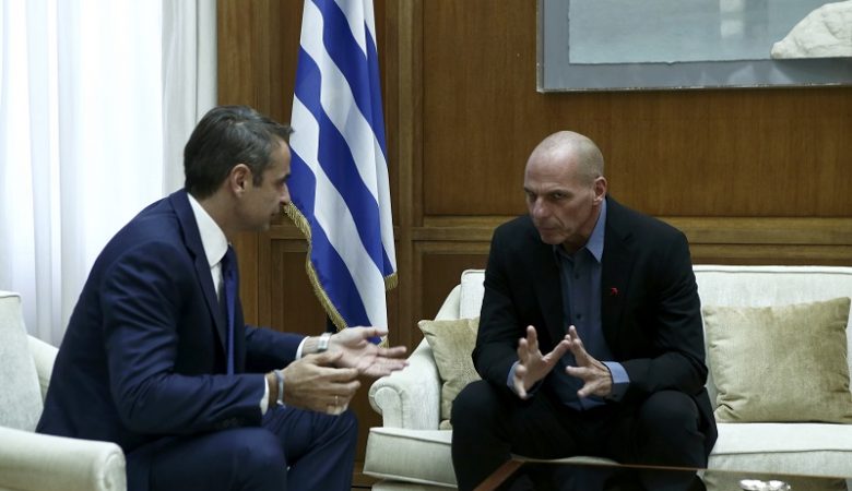 Θετικός στην ψήφο των αποδήμων Ελλήνων ο Βαρουφάκης