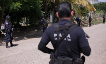 Ένοπλοι σκότωσαν 14 αστυνομικούς σε ενέδρα στο Μεξικό