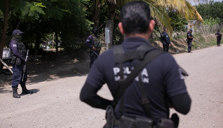 Ένοπλοι σκότωσαν 14 αστυνομικούς σε ενέδρα στο Μεξικό