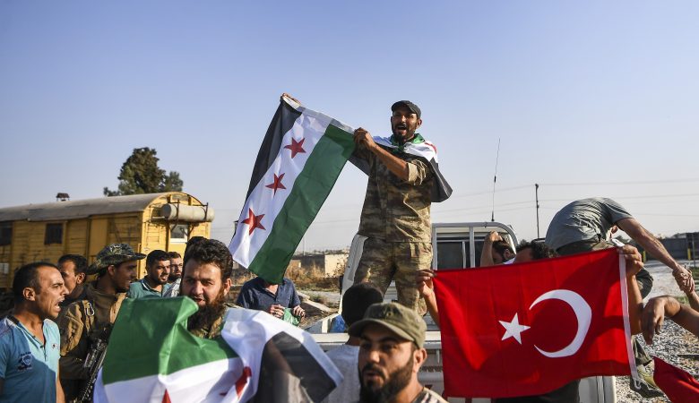 Συρία: Η Γαλλία απαιτεί τον «άμεσο τερματισμό» της επίθεσης της Τουρκίας