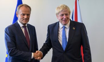 Έτοιμη η συμφωνία για το Brexit σύμφωνα με τις Βρυξέλλες