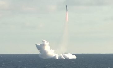 Ρωσία: Ο Πούτιν ανακοίνωσε την επιτυχή δοκιμαστική εκτόξευση του υπερηχητικού πυραύλου Tsirkon