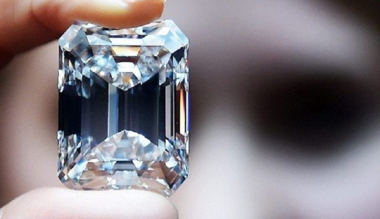 Έκλεψαν διαμάντι αξίας 500.000 ευρώ στο Βόλο