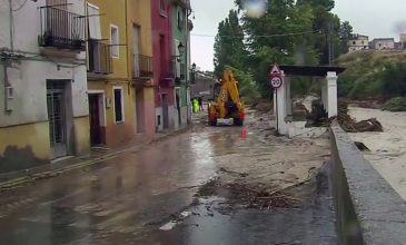Νεκρός και αγνοούμενοι από τις πλημμύρες στην Καταλονία