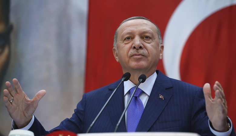 Εντός διορίας η αποχώρηση των Κούρδων, δηλώνει ο Ερντογάν