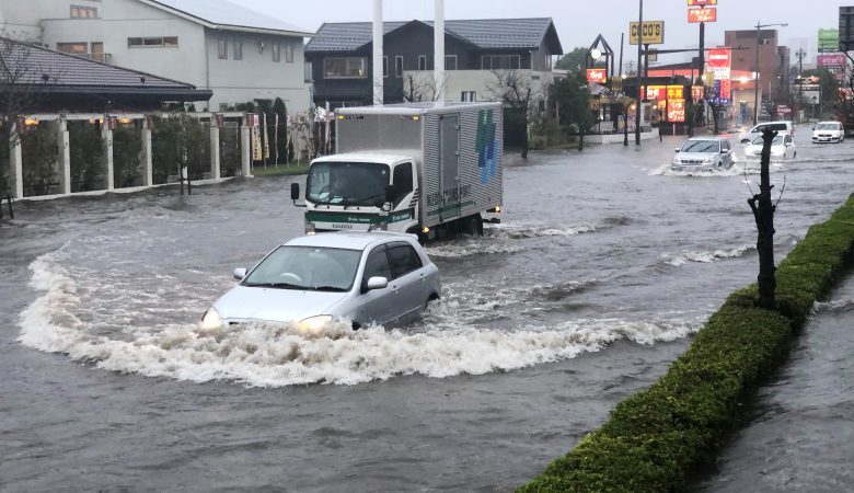Ιαπωνία: Στους 12 οι νεκροί από τις πλημμύρες