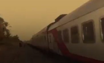 Ελεγκτής εισιτηρίων διέταξε λαθρεπιβάτες να πηδήξουν από εν κινήσει τρένο