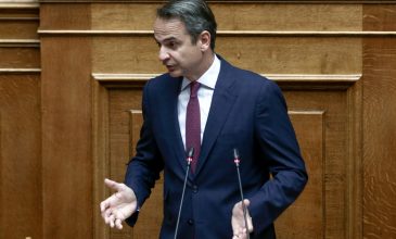 Βουλή: Την Παρασκευή απαντά ο Μητσοτάκης σε ερωτήσεις Τσίπρα και Γεννηματά