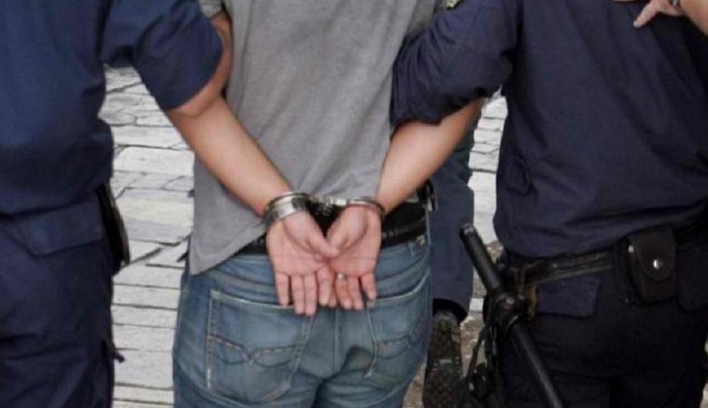Σύλληψη 33χρονου ως ηγετικό μέλος κυκλώματος διακίνησης μεταναστών