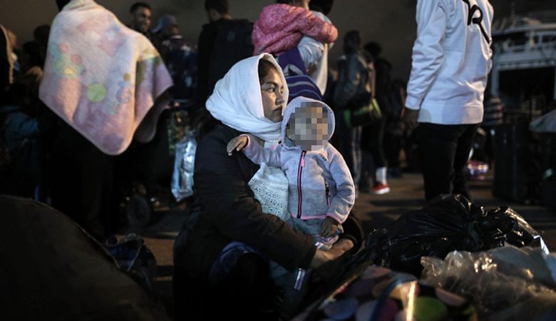 Σχεδόν 480 μετανάστες και πρόσφυγες έφτασαν σε νησιά του Αιγαίου σε μια ημέρα
