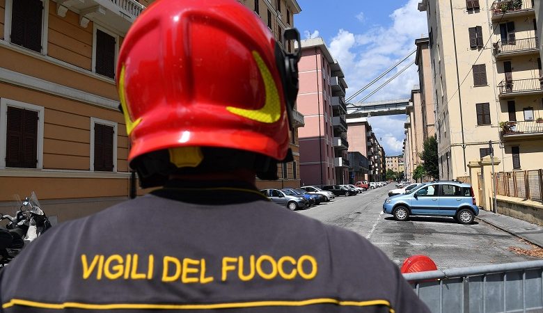 Τρεις πυροσβέστες νεκροί στην Ιταλία από έκρηξη σε αγροικία