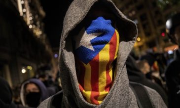 Νέα εντάλματα σύλληψης εις βάρος Καταλανών αυτονομιστών